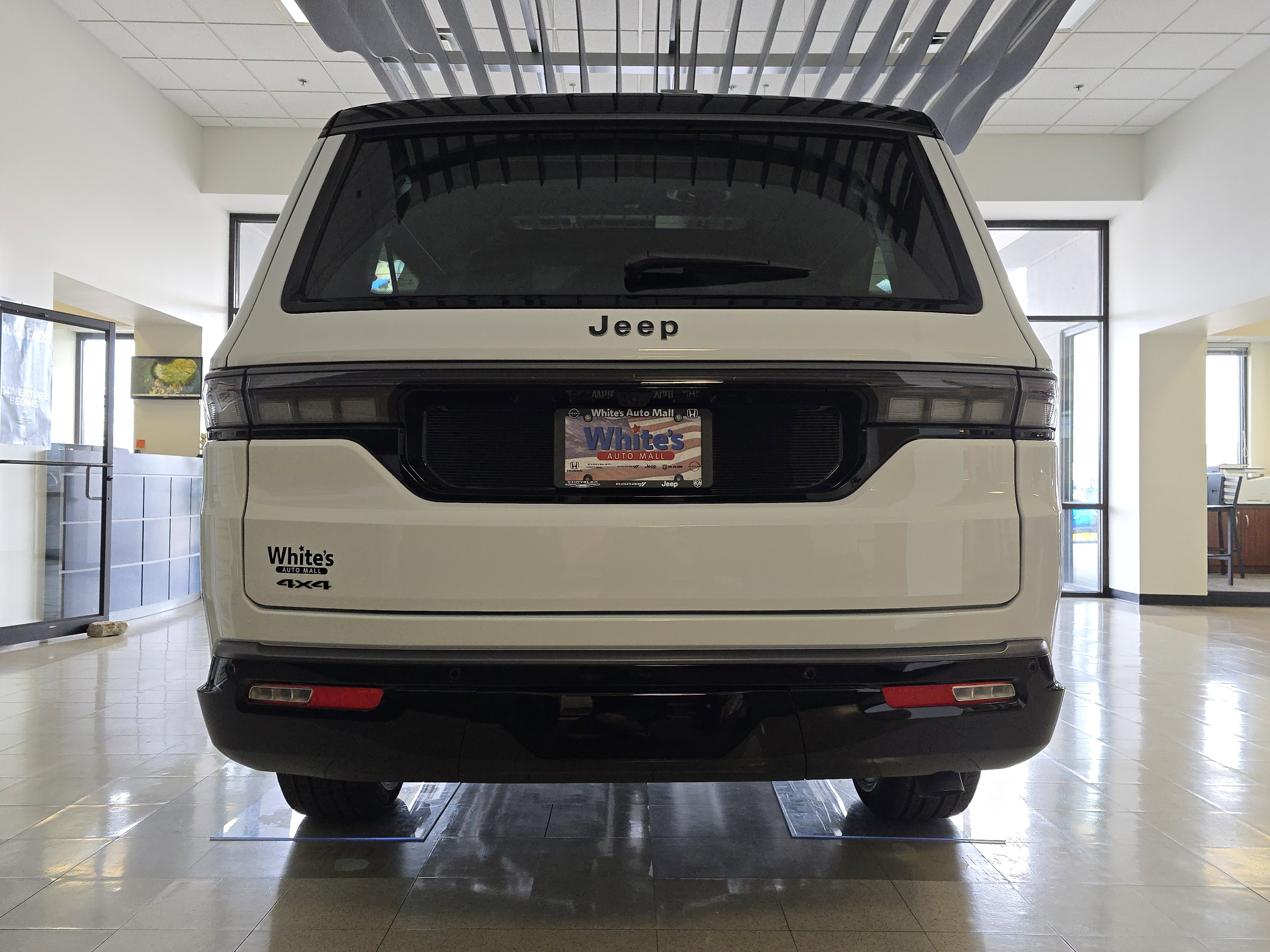 New 2026 Jeep Grand Wagoneer L Summit image 21