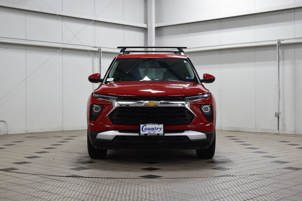 New 2026 Chevrolet TrailBlazer LT w/ Convenience Package FWD image 2