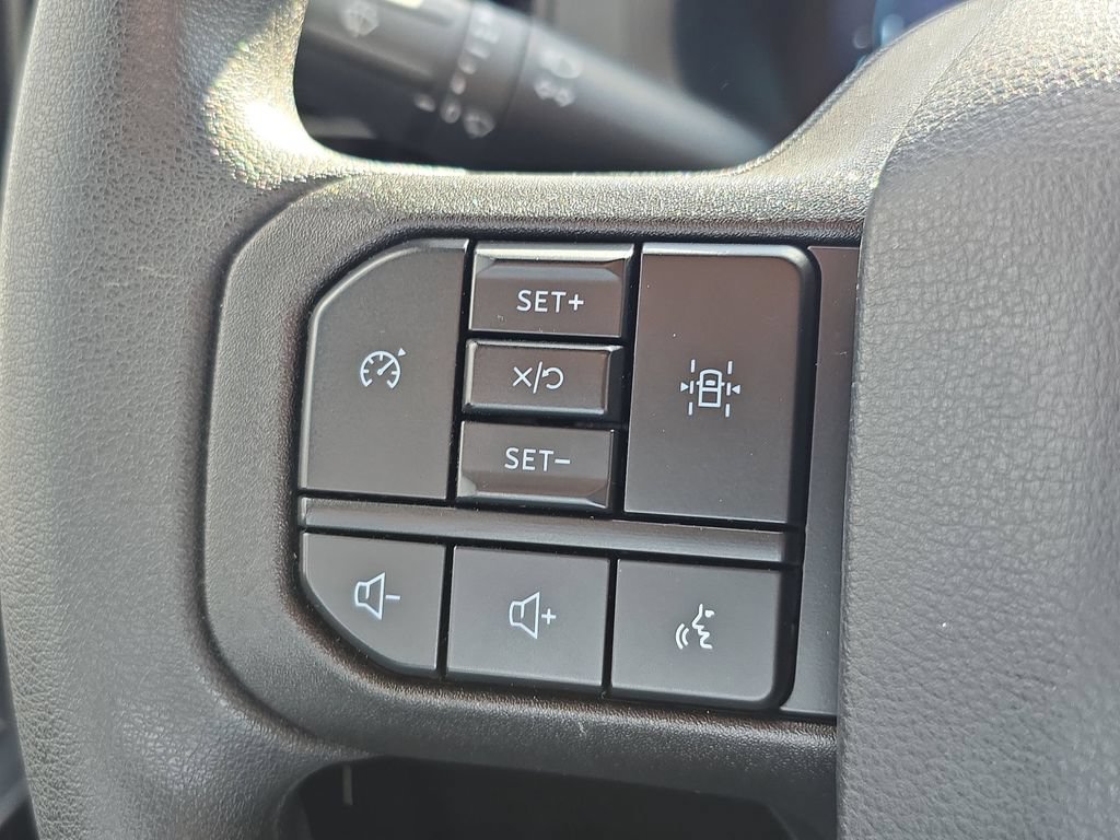 Used 2025 Ford F150 STX w/ Equipment Group 200A RWD image 27