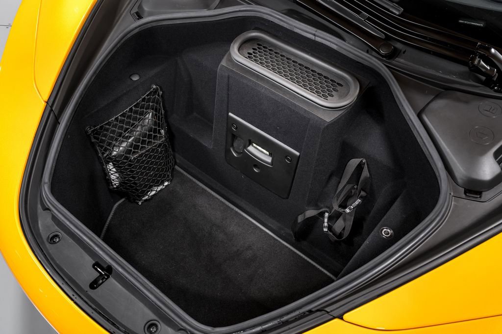 Used 2022 McLaren 720S Spider RWD image 45