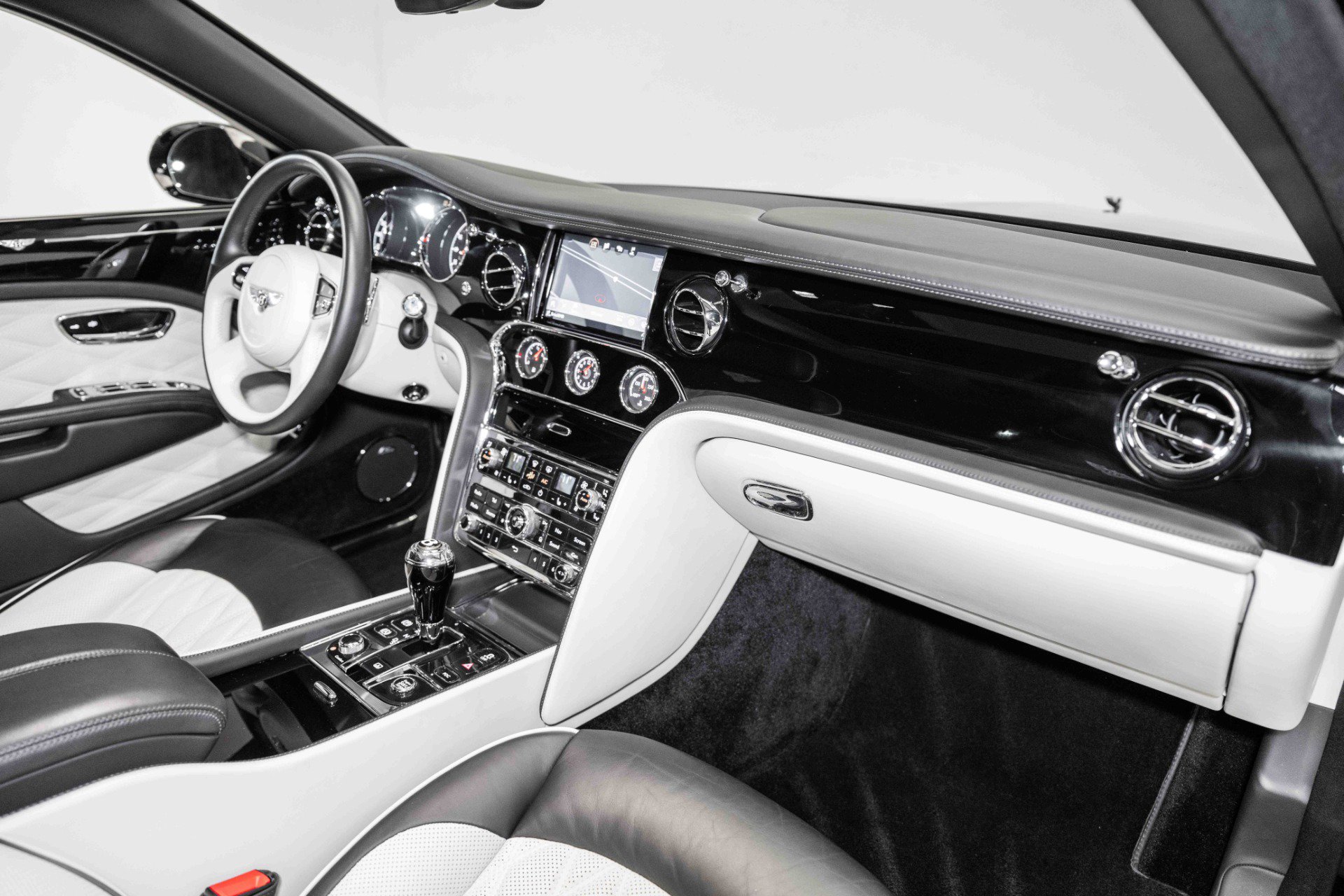 Certified 2020 Bentley Mulsanne Speed image 2