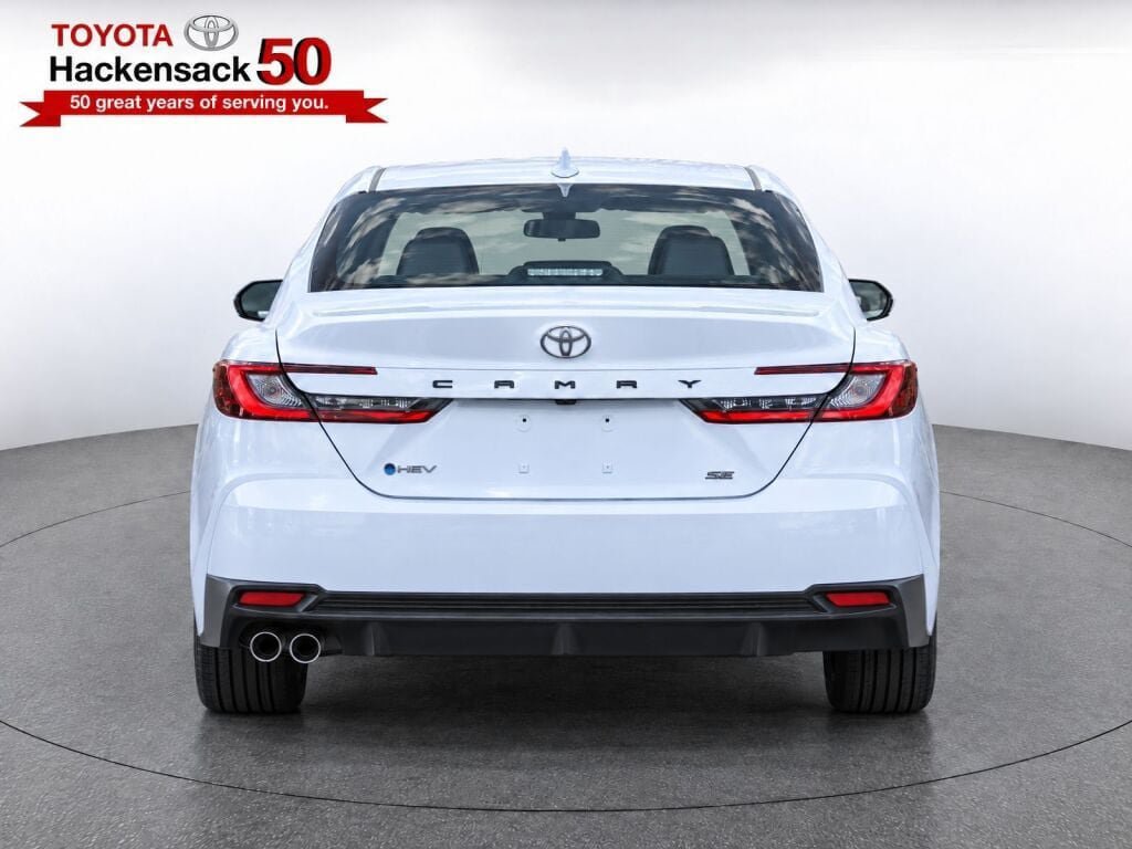 Certified 2026 Toyota Camry SE FWD image 7