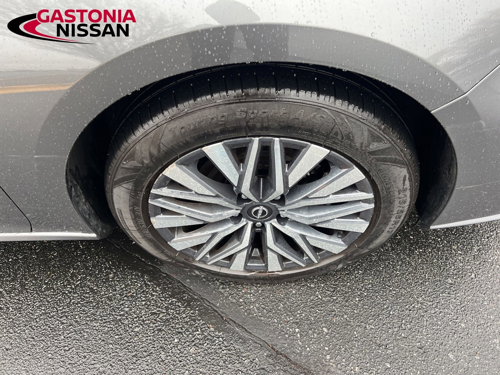 Used 2024 Nissan Altima 2.5 SV image 23