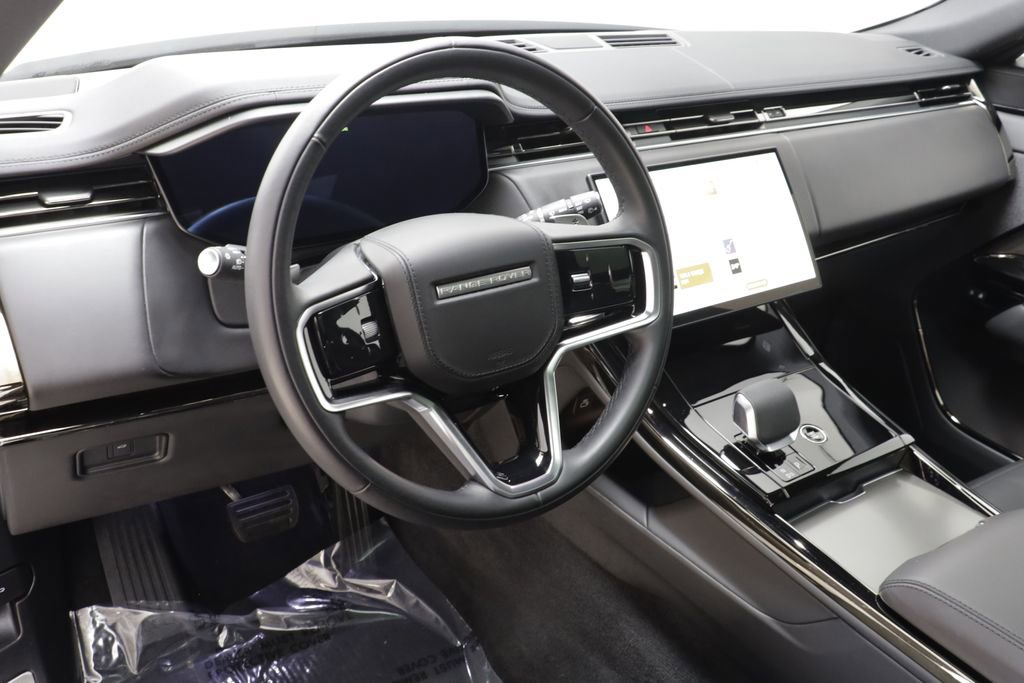 Certified 2025 Land Rover Range Rover Sport SE AWD/4WD image 7