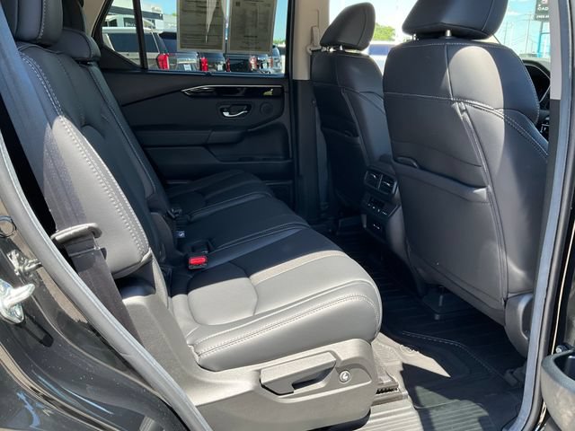Used 2025 Honda Pilot EX-L image 20