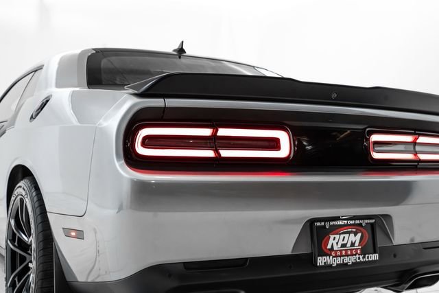 Used 2018 Dodge Challenger T/A RWD image 11