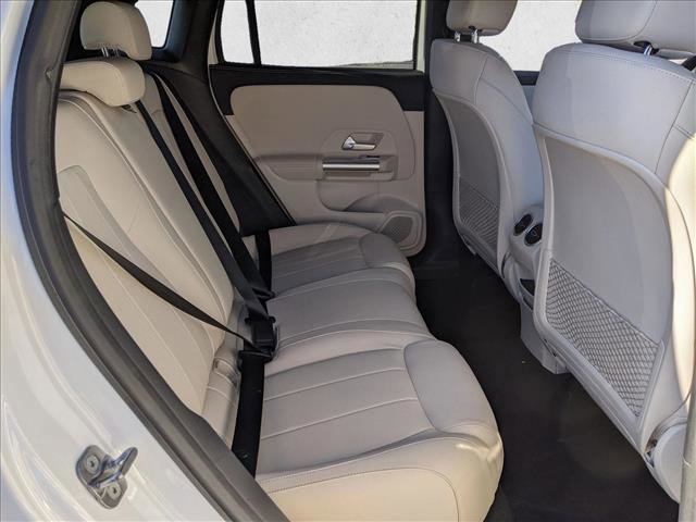 Certified 2025 Mercedes-Benz GLA 250 4MATIC image 21