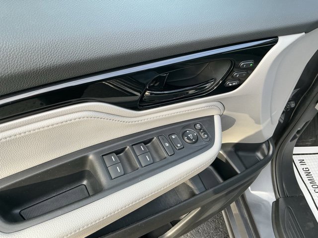 Used 2024 Honda Odyssey Elite image 16