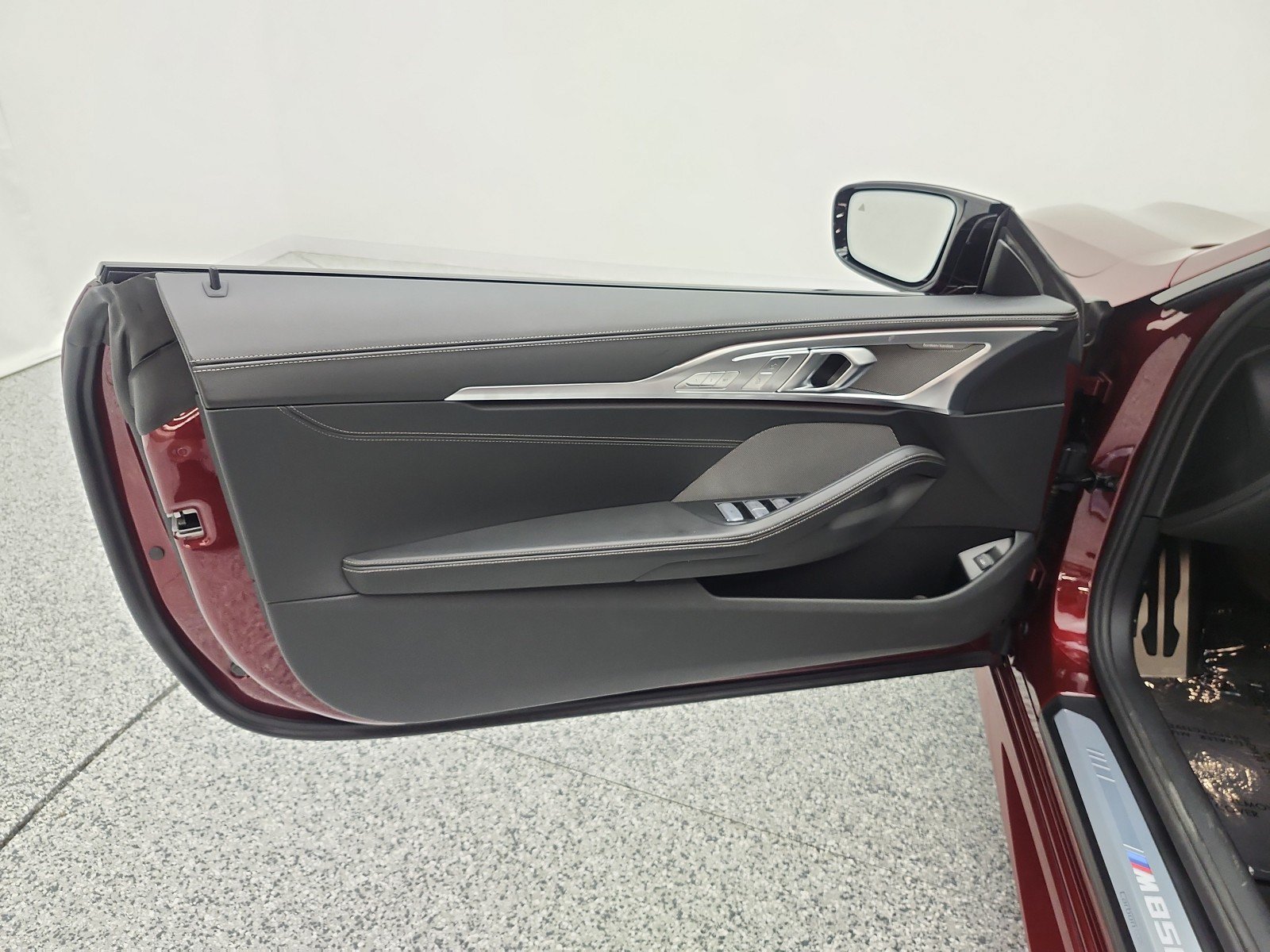 Used 2026 BMW M850i xDrive Convertible AWD/4WD image 14