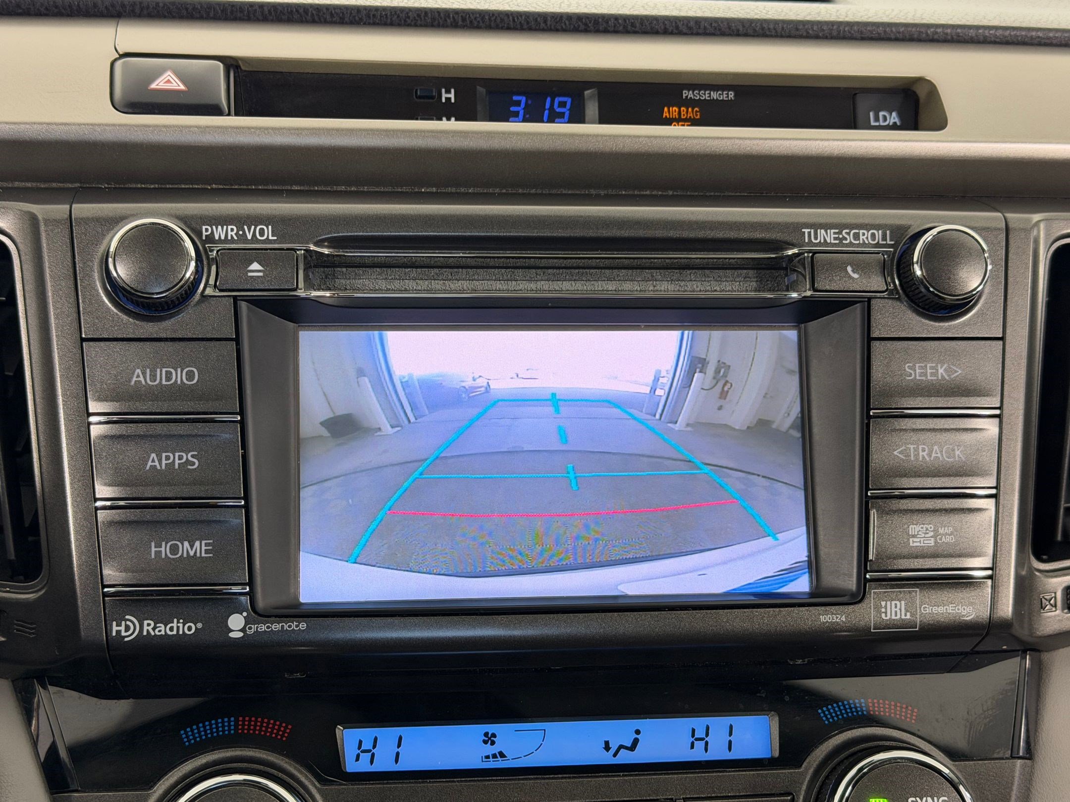 Used 2014 Toyota RAV4 Limited image 23