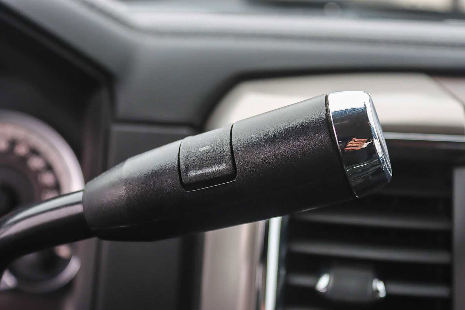 Used 2016 RAM 2500 Laramie w/ Convenience Group image 18