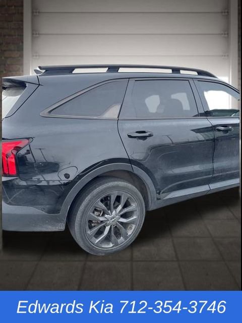 Used 2023 Kia Sorento SX Prestige image 22