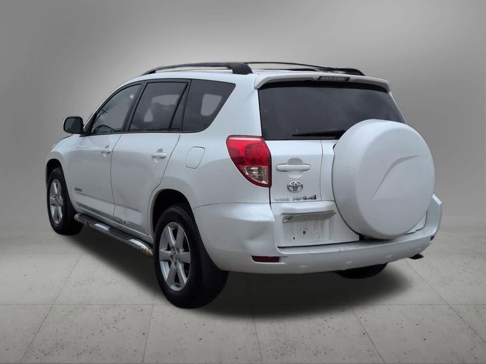 Used 2007 Toyota RAV4 Limited FWD image 4
