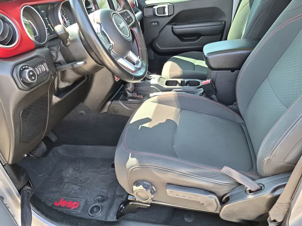 Used 2021 Jeep Gladiator Rubicon w/ LED Lighting Group AWD/4WD image 30