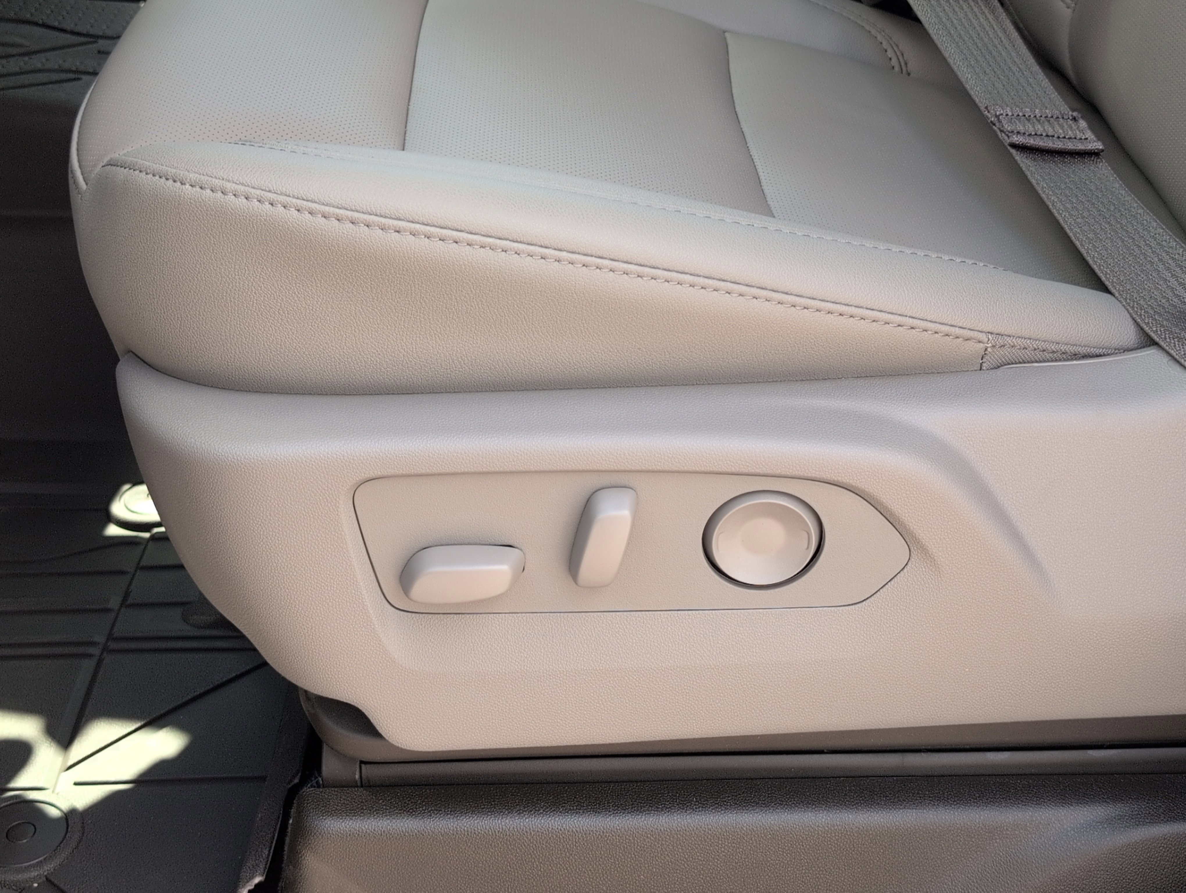 New 2026 Chevrolet Silverado 2500 LTZ AWD/4WD image 14