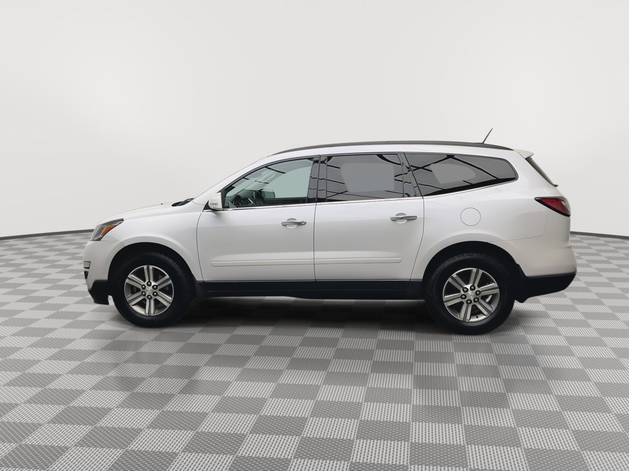 Used 2016 Chevrolet Traverse LT image 38