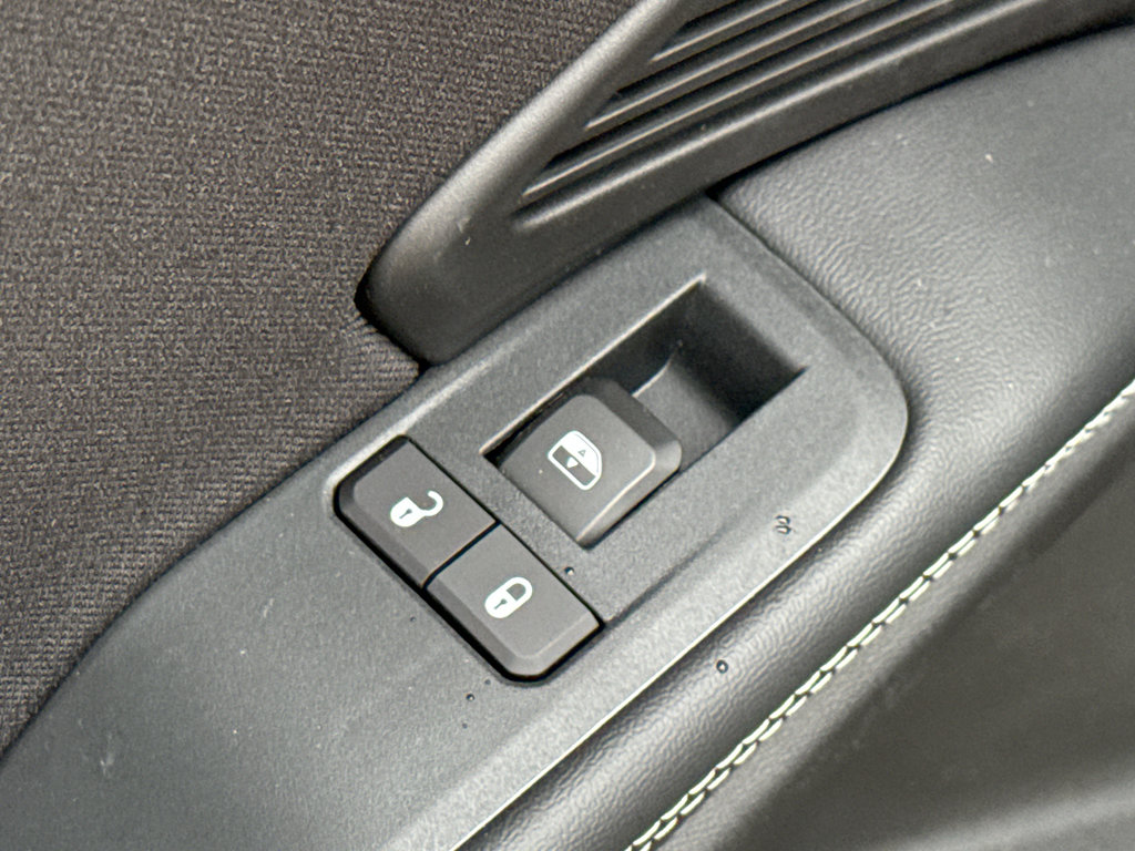 New 2026 Jeep Cherokee Laredo AWD/4WD image 31