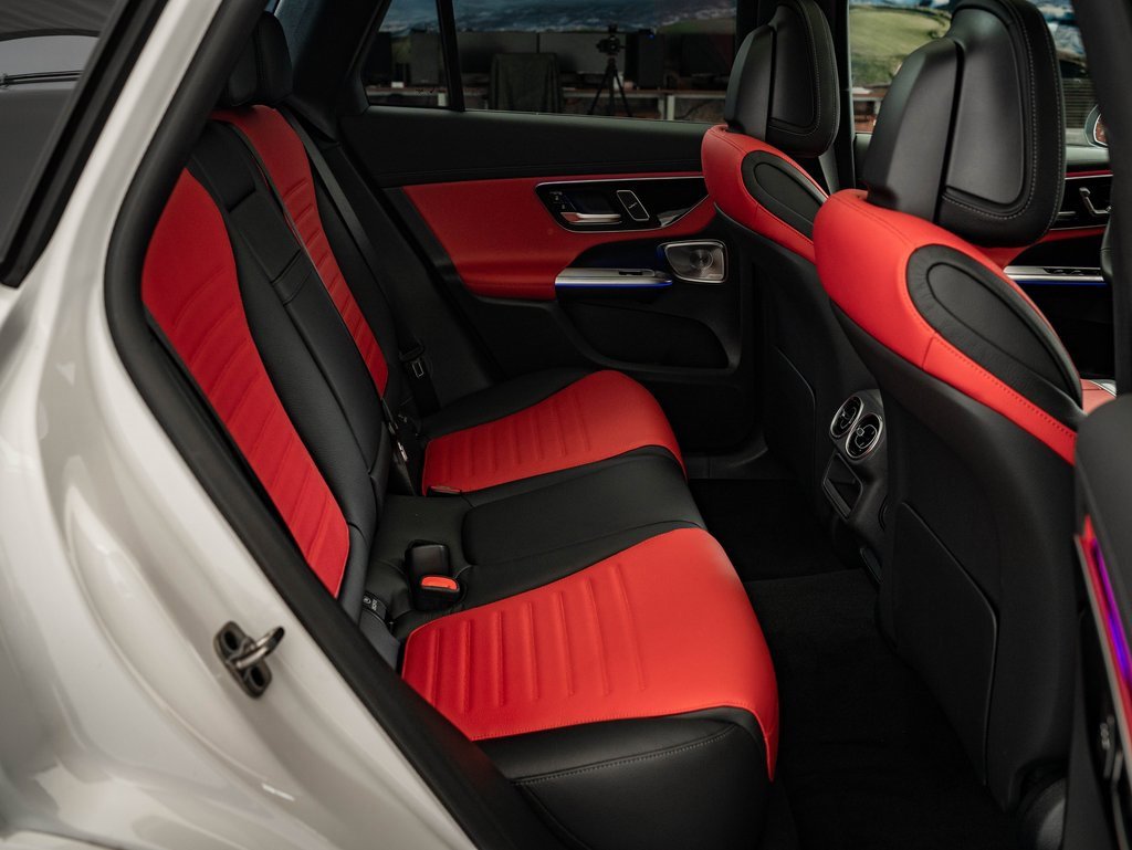 New 2026 Mercedes-Benz GLC 300 4MATIC image 40