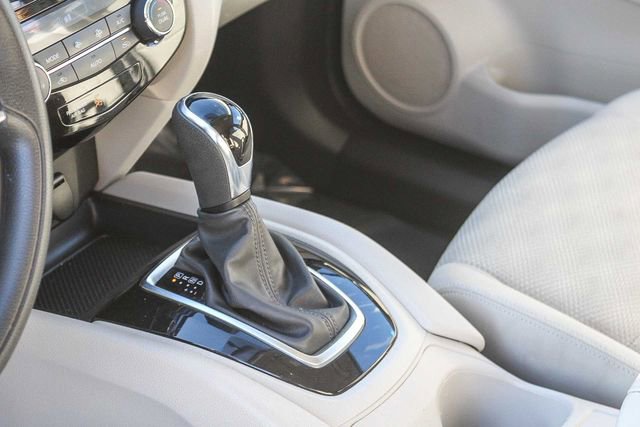 Used 2018 Nissan Rogue Sport SV image 27