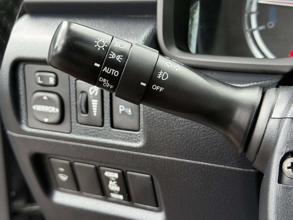 Used 2019 Toyota 4Runner Limited AWD/4WD image 25