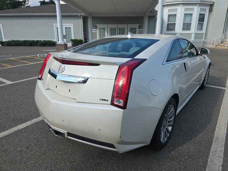 Used 2014 Cadillac CTS Coupe RWD image 4