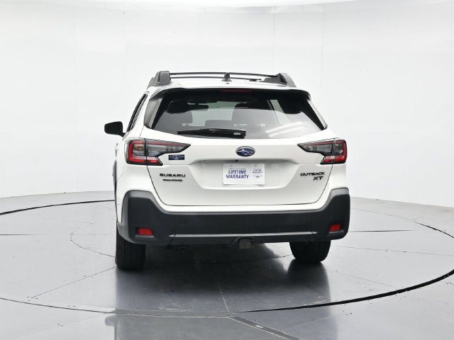 Used 2025 Subaru Outback Onyx Edition XT AWD/4WD image 8
