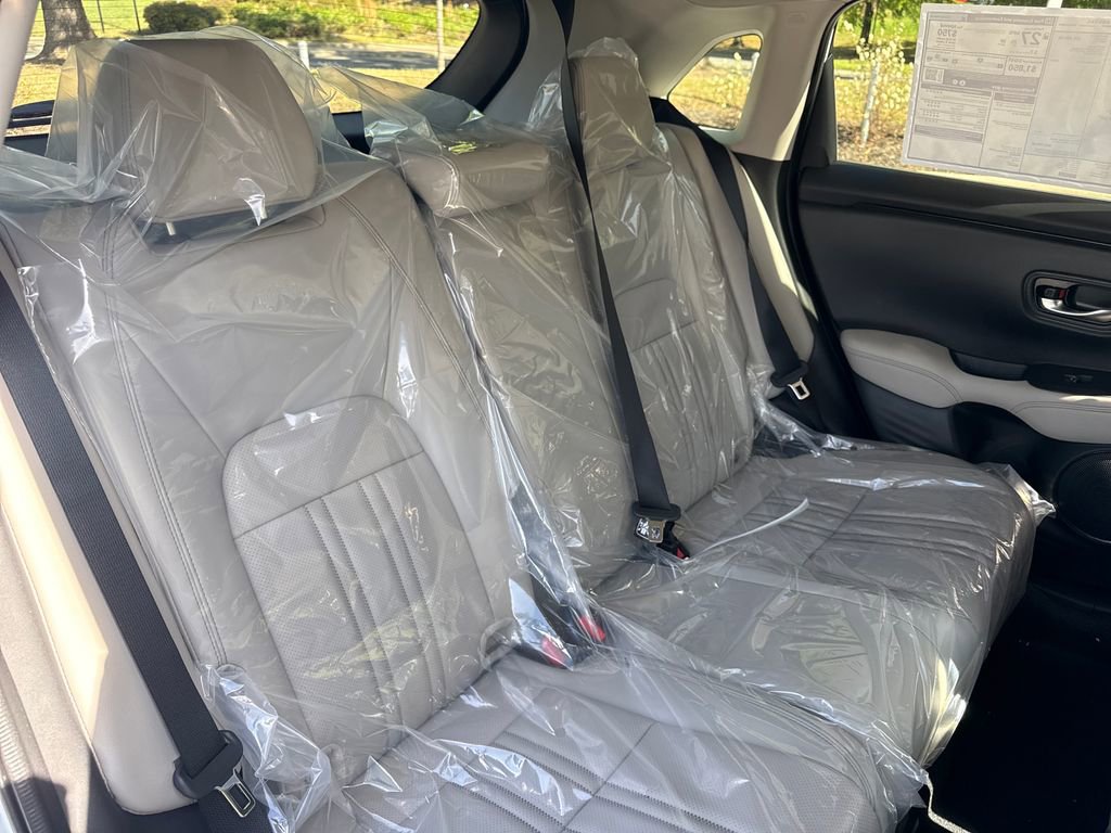 New 2026 Honda HR-V EX-L image 30