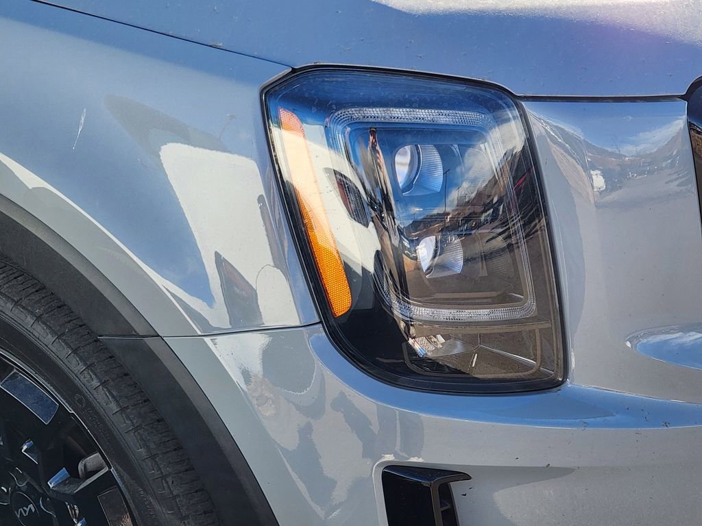 Used 2022 Kia Telluride SX w/ SX Prestige Package image 6