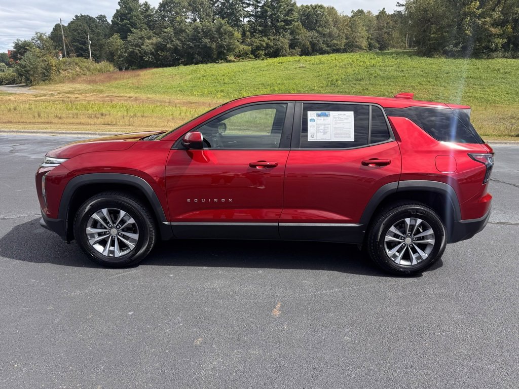 Used 2025 Chevrolet Equinox LT image 15