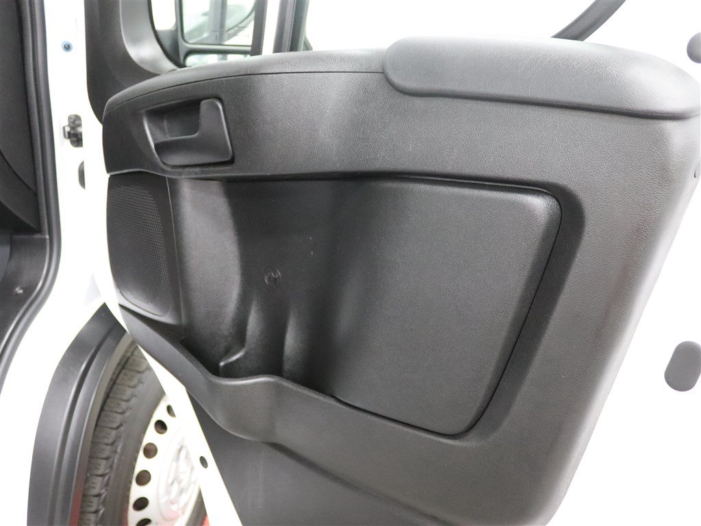 Used 2025 RAM ProMaster 2500 w/ Convenience Group FWD image 24