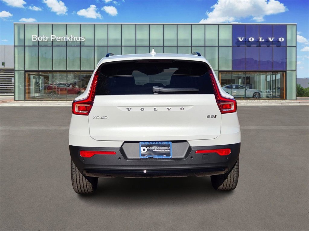 New 2026 Volvo XC40 B5 Plus w/ Protection Package Premier image 29
