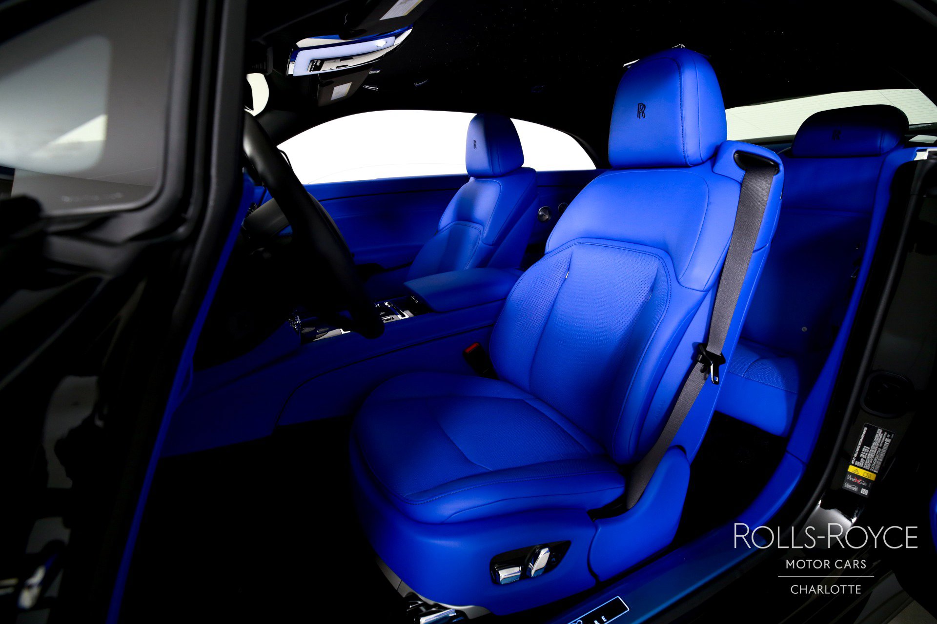 New 2025 Rolls-Royce Spectre Black Badge w/ Spectre Enhancement Package image 13