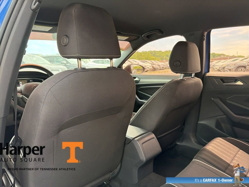 Used 2023 Volkswagen Jetta Sport FWD image 11