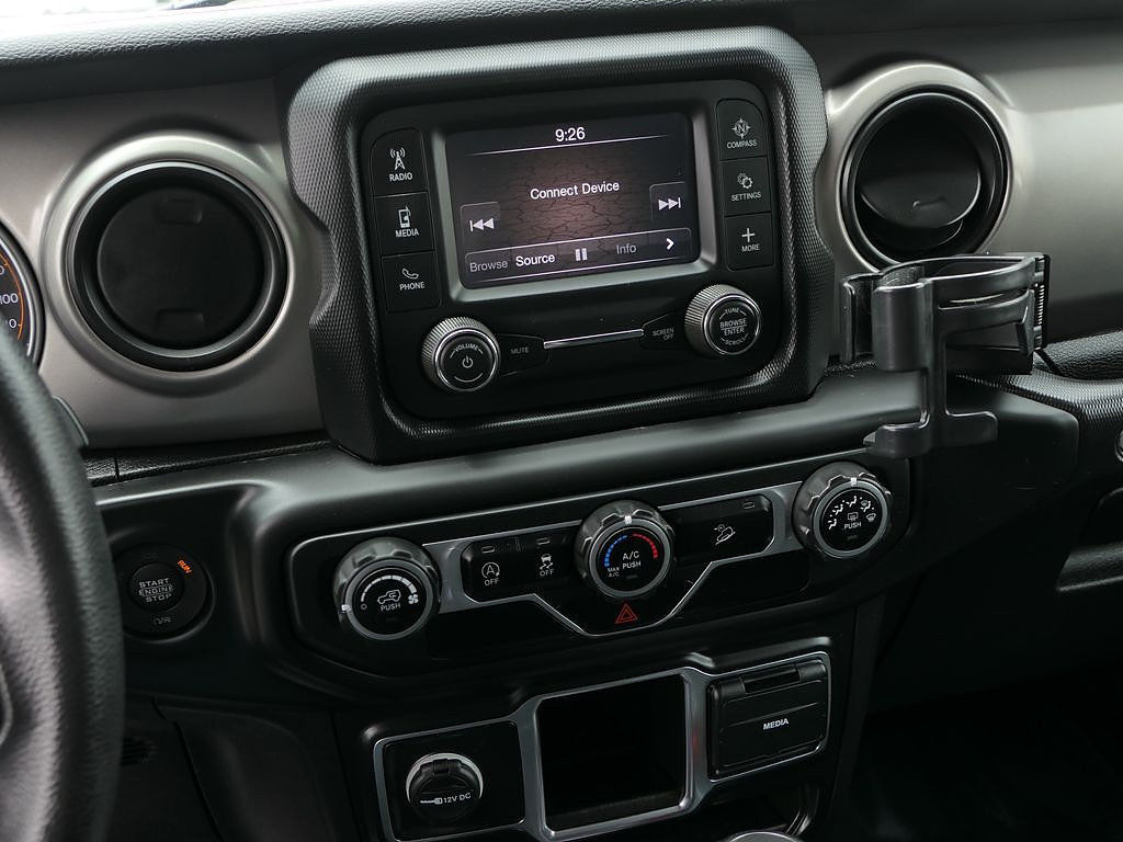 Used 2021 Jeep Wrangler Unlimited Sport AWD/4WD image 18