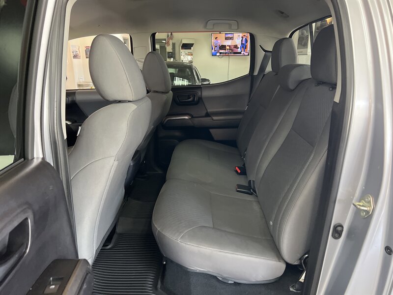 Used 2020 Toyota Tacoma SR5 RWD image 20