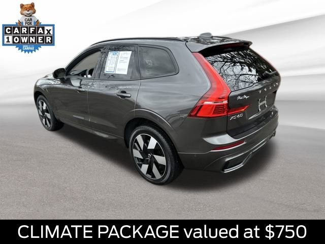 Used 2025 Volvo XC60 T8 Plus w/ Climate Package image 6