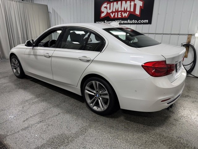 Used 2018 BMW 330i xDrive Sedan image 6