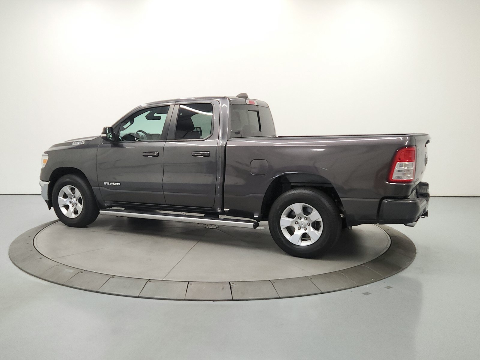Used 2022 RAM 1500 Big Horn RWD image 6