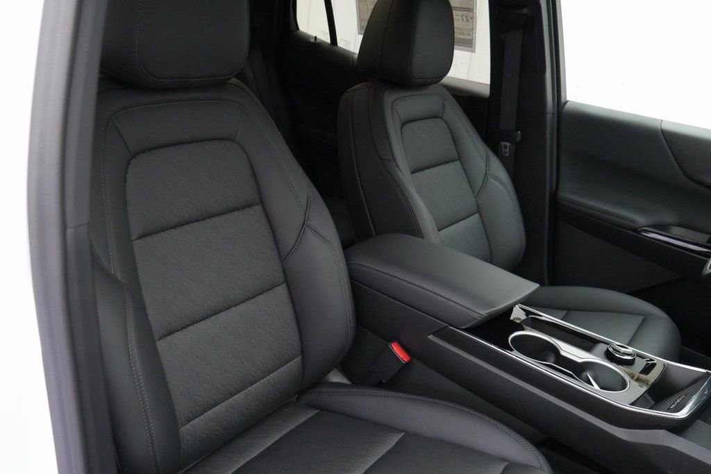 New 2026 Chevrolet Equinox LT w/ Convenience Package II image 21