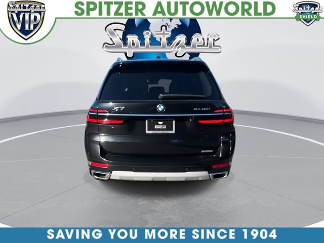 Used 2025 BMW X7 xDrive40i AWD/4WD image 8