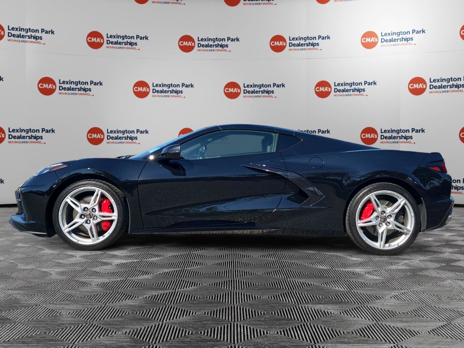 Used 2024 Chevrolet Corvette Stingray Coupe w/ Z51 Performance Package image 4