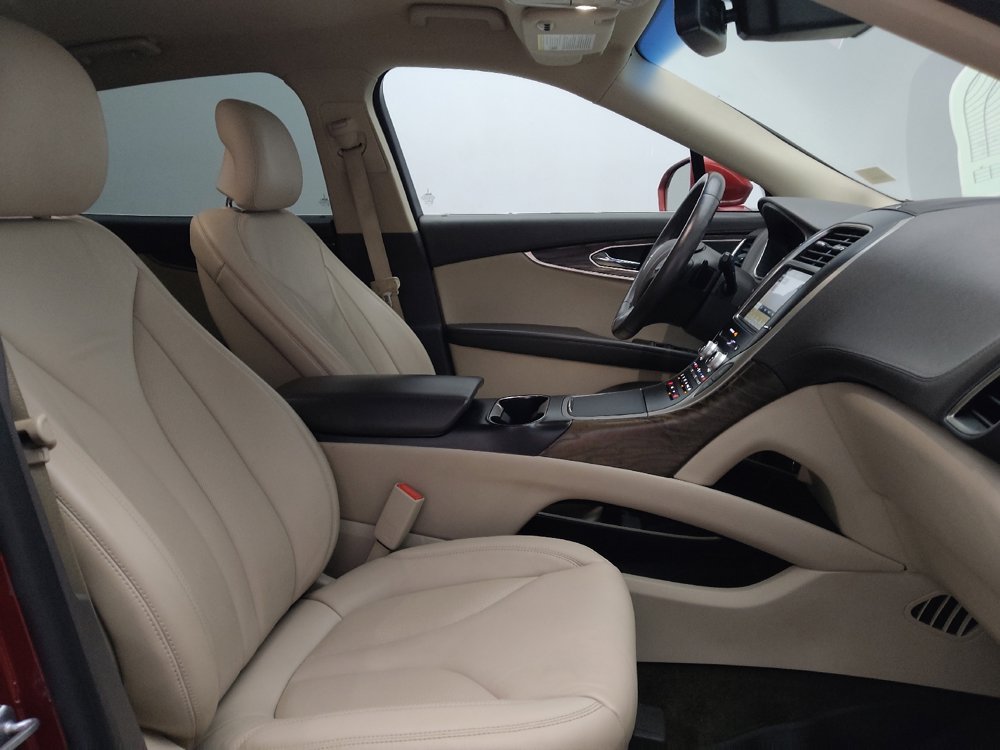 Used 2018 Lincoln MKX Select w/ Select Plus Package image 21