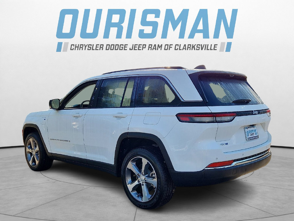Used 2024 Jeep Grand Cherokee Limited 4xe w/ Luxury Tech Group II AWD/4WD image 4