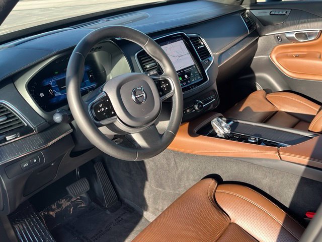 Used 2023 Volvo XC90 T8 Ultimate w/ Lounge Package AWD/4WD image 12