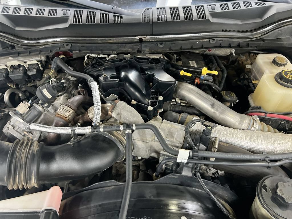 Used 2018 Ford F350 Lariat w/ Lariat Ultimate Package AWD/4WD image 19