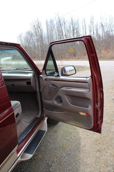 Used 1996 Ford Bronco Eddie Bauer image 13