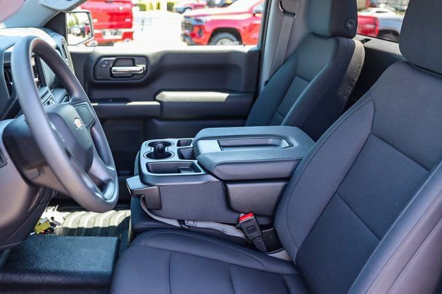 New 2025 Chevrolet Silverado 1500 W/T w/ WT Value Package image 16