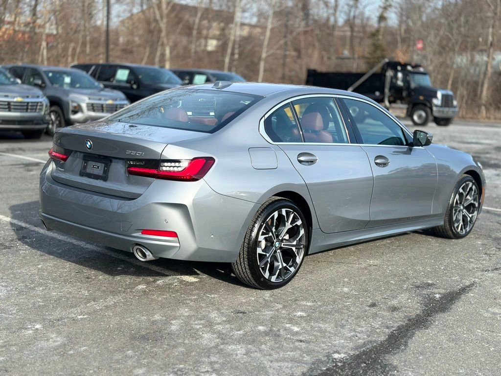 Certified 2025 BMW 330i xDrive Sedan w/ Premium Package image 6