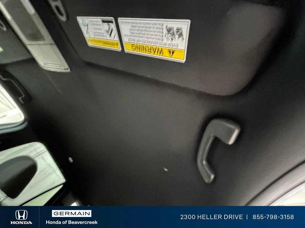Used 2025 Honda Pilot Sport image 27