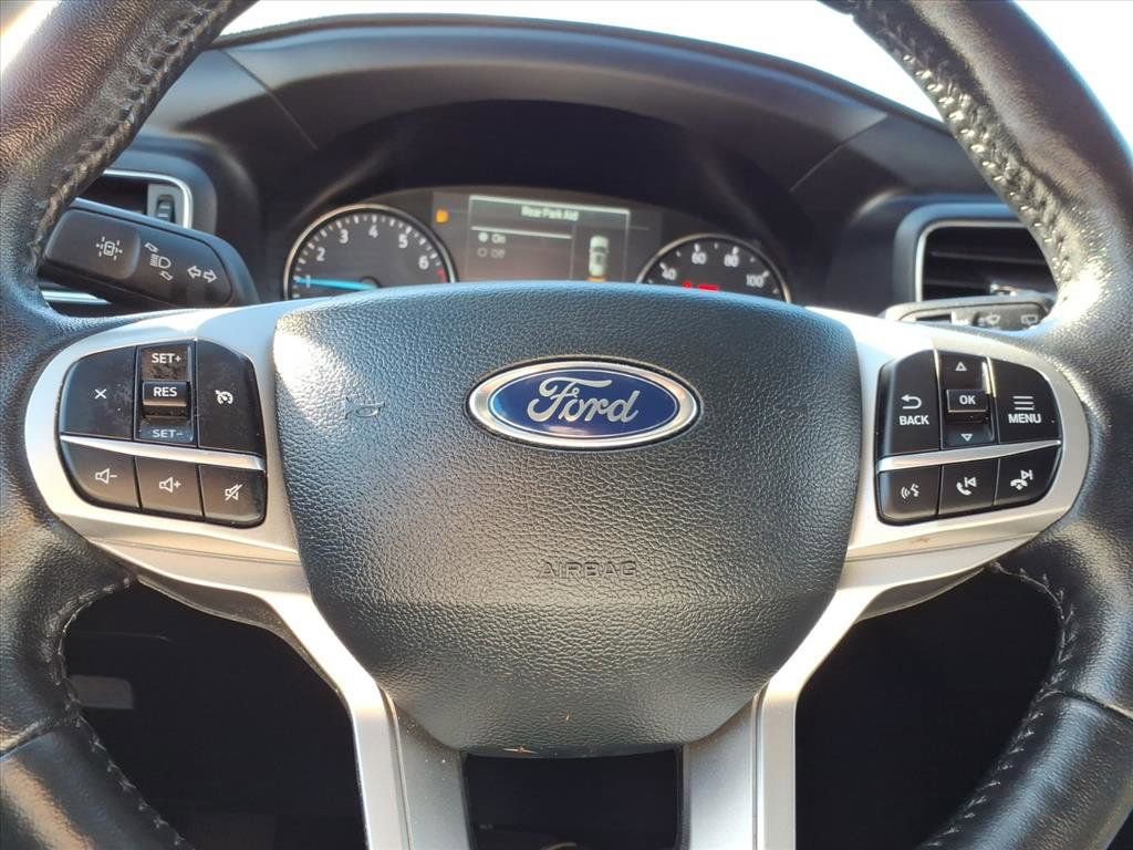 Used 2023 Ford Explorer XLT w/ Equipment Group 202A image 21